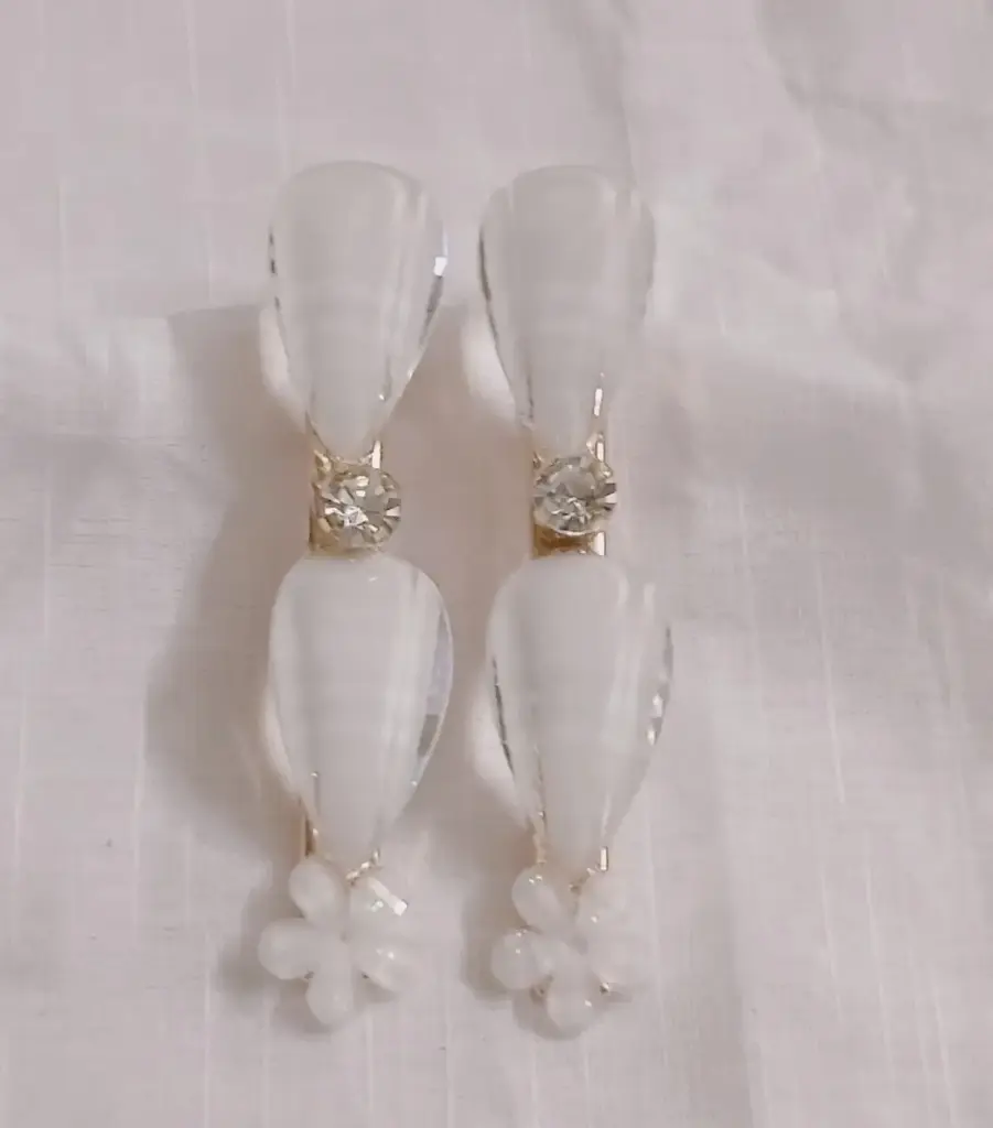 Rose Petals Drop Hair Clips