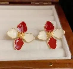 FLOWER STUDS EARRINGS