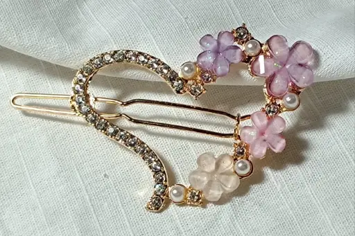 Floral Multicolour Hair pins- Heart shape edition(pack of 1)