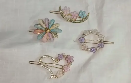 Floral Multicolour Hair pins(pack of 4)